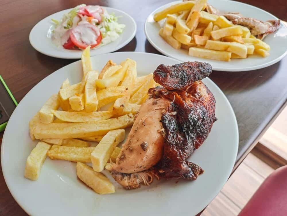 Pollo a la brasa