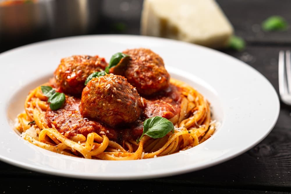 Spaghetti and meatballs