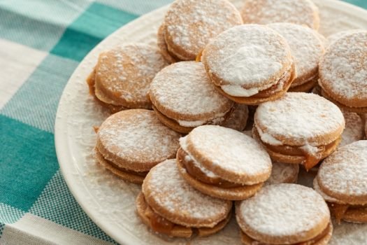 Alfajores:,Traditional,Peruvian,Cookies,Filled,With,Caramel,And,White,Sugar