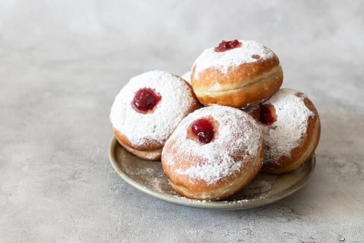 Beignets fourrés à la confiture