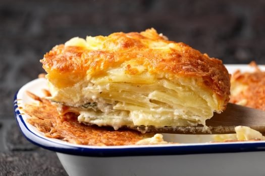 Layers,Of,Creamy,Gratin,Dauphinois,Potato,With,Melted,Cheese,On